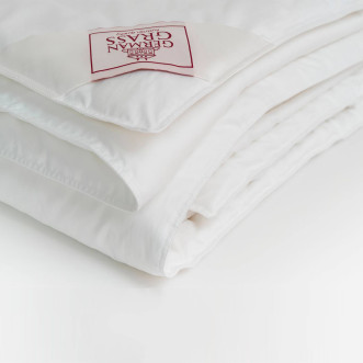 Одеяло шелковое 1,5 спальное 150х200 легкое Шелк Люкс (Luxury Silk) - в магазине Lux-Postel.com