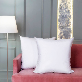 Подушка пуховая 70х70 трехкамерная 3D с бортиком White Familie Down German Grass