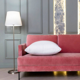 Подушка пуховая 70х70 трехкамерная 3D с бортиком White Familie Down German Grass