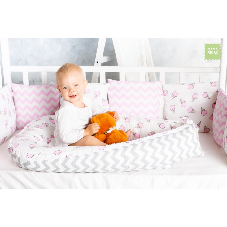 Купить гнездышко для новорожденного Клубника со сливками Mama Relax в магазине Lux Postel