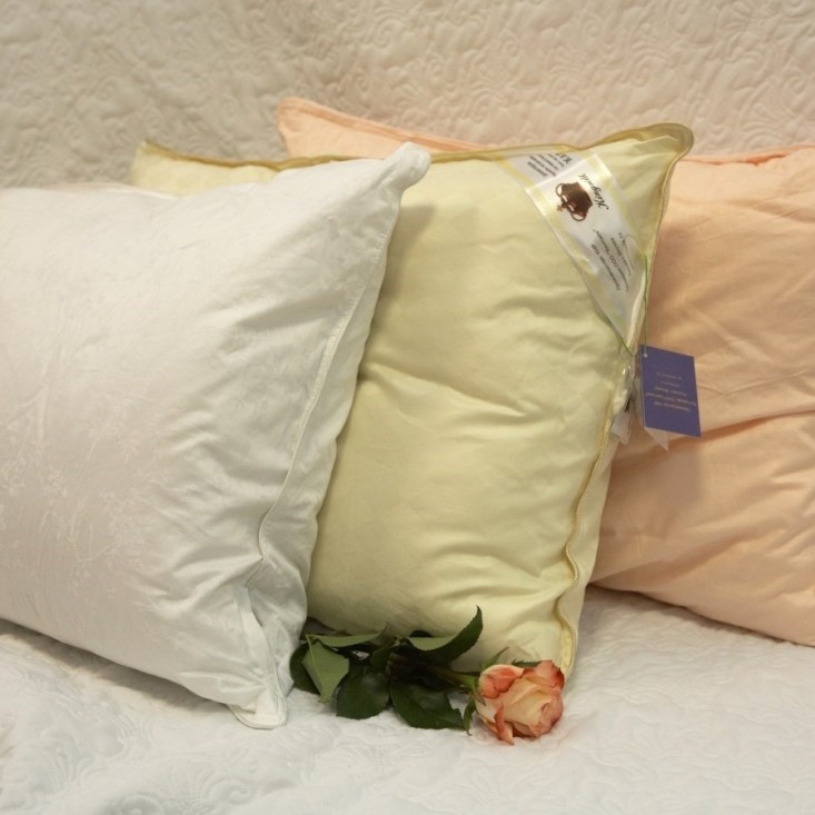 Подушка Элит персиковая 50x70 E-AA50-1