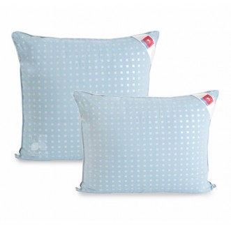 Подушка Нежная 50x70 Легкие сны в магазине Люкс Постель