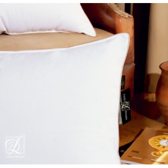 Подушка Comfort 70x70 Lucky Dreams в магазине Люкс Постель