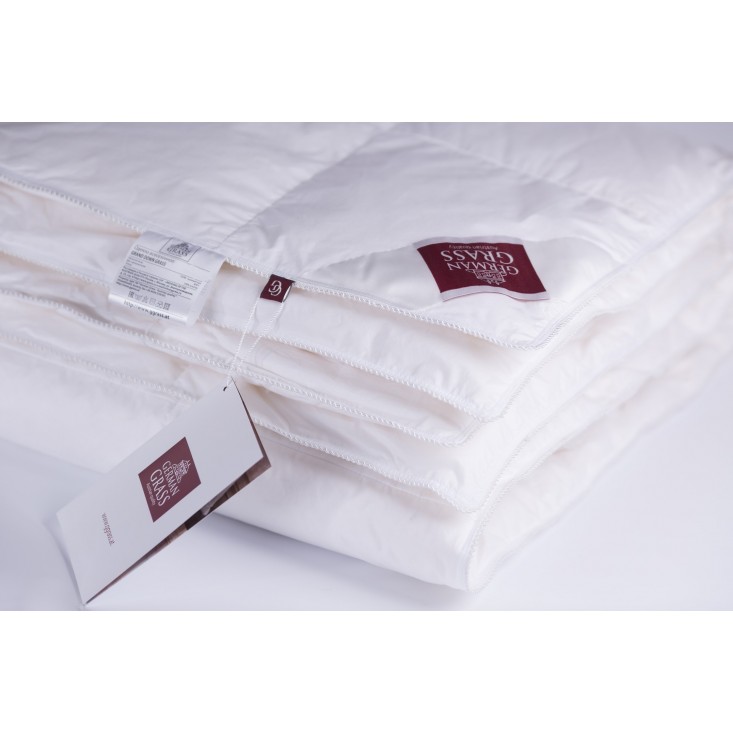 Одеяло евро макси 240х260 двойное зима/лето на кнопках Grand Down German Grass