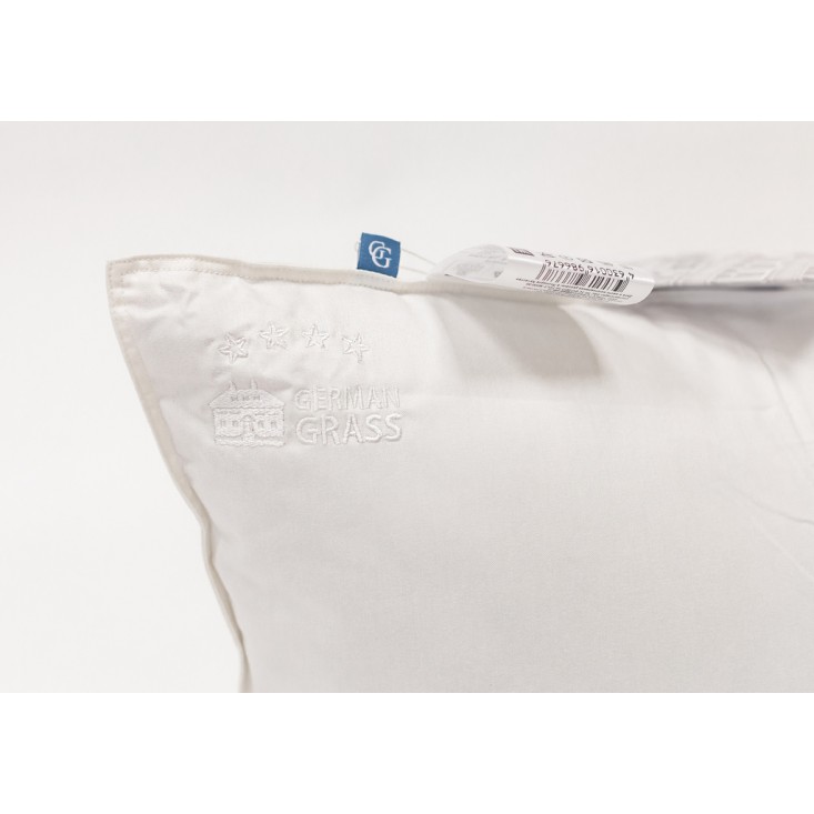 Подушка пуховая 70х70 4 Stars Familie Down German Grass