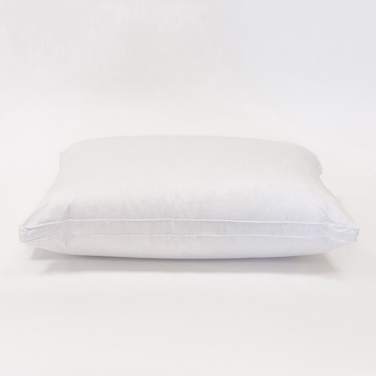 Подушка пуховая 70х70 с бортиком White Familie Down