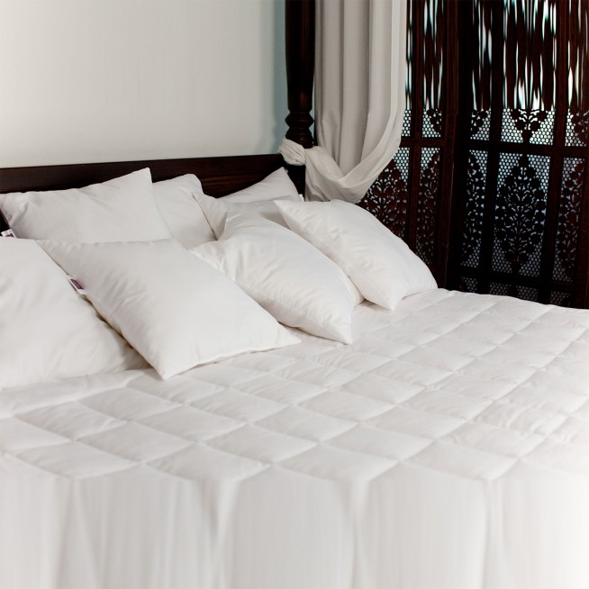 Наматрасник 90х200 облегченный на резинках German Grass Matress Wool Grass