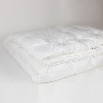 Наматрасник топпер шелковый 180х200 всесезонный на резинках German Grass Topper Silk Grass