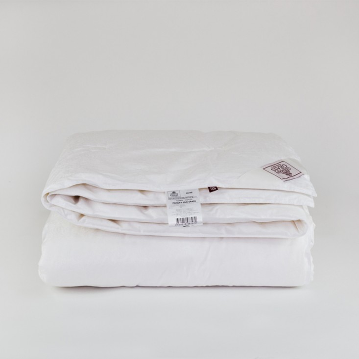 Одеяло шелковое 1,5 спальное 150х200 всесезонное German Grass Paisley Silk Grass