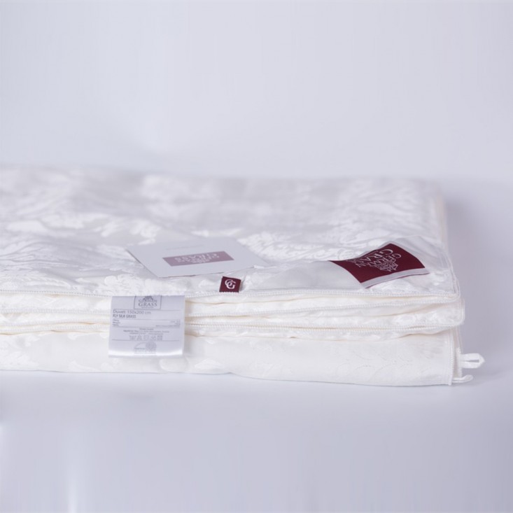 Одеяло шелковое евро 200х200 всесезонное German Grass Luxury Silk