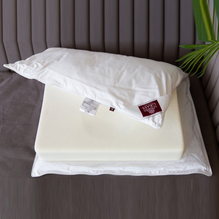 Подушка ортопедическая 50х70 Memory Silk German Grass