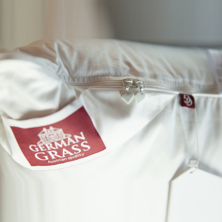 Подушка ортопедическая 50х70 Memory Tencel German Grass