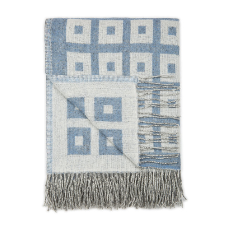 Шерстяной плед австралийский меринос Drobe Adele голубые квадраты