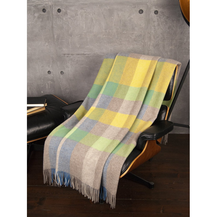 Шерстяной плед монгольские ягнята Litvilas Eli желтая клетка