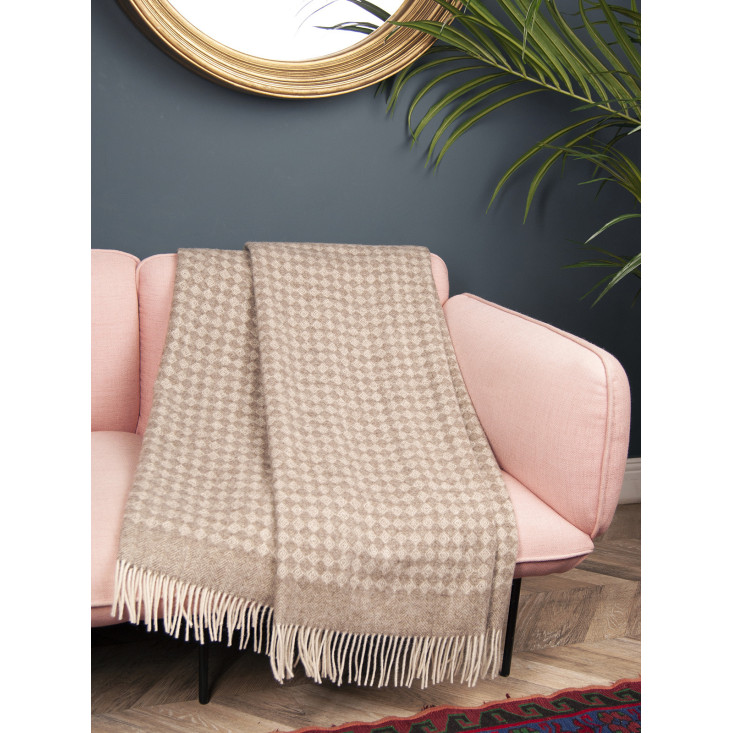 Шерстяной плед монгольские ягнята Litvilas Saga какао