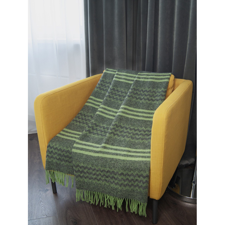 Шерстяной плед монгольские ягнята Litvilas Laguna зеленый