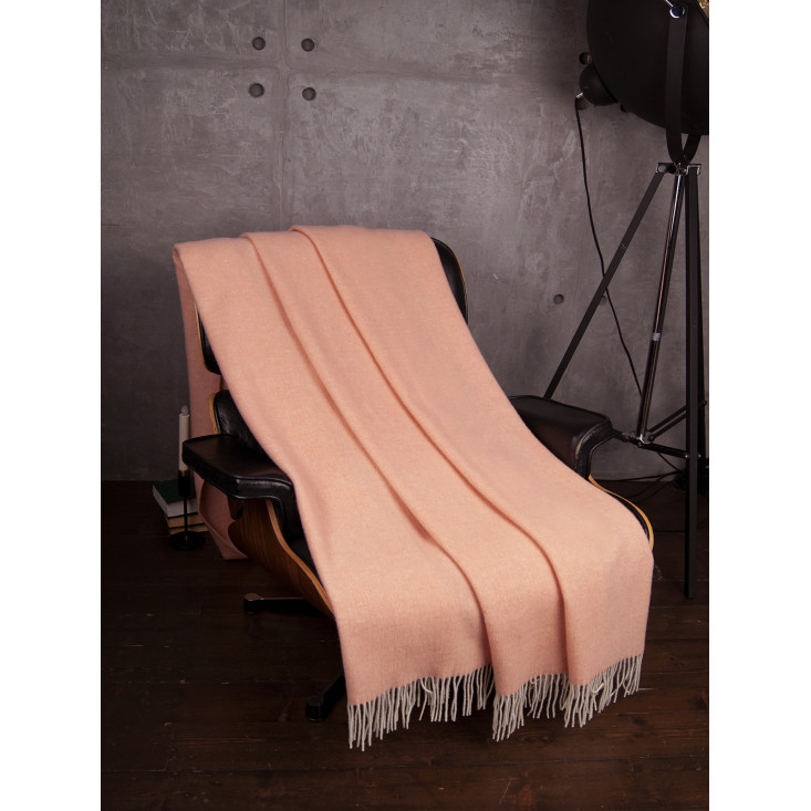 Шерстяной плед австралийский меринос Avinamas Classic персиковый