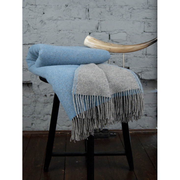 Шерстяной плед австралийский меринос Avinamas Milda голубой