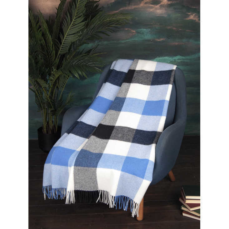 Шерстяной плед новозеландские ягнята Avinamas Agne голубой