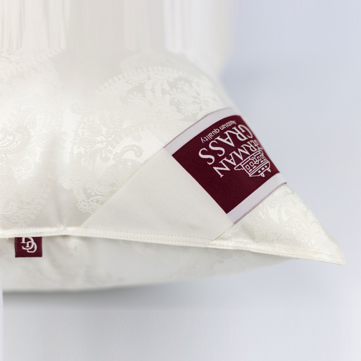 Подушка пуховая 50х70 German Grass Silk Down мягкая