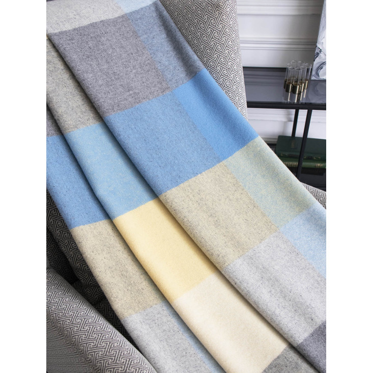 Шерстяной плед австралийский меринос Avinamas Dana персик с голубым