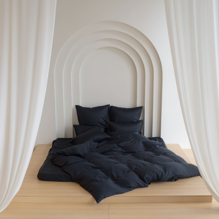 Простыня тенсел 160x200 на резинке Black Brilliant Grass German Grass