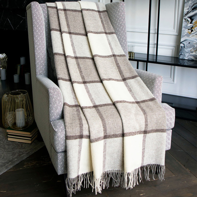 Шерстяной плед Avinamas Maya кешью