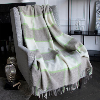 Шерстяной плед Avinamas Maya туя