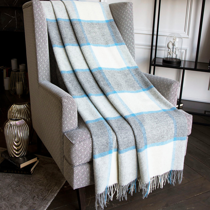 Шерстяной плед Avinamas Maya иней