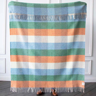 Шерстяной плед монгольские ягнята Litvilas Palanga осень описание