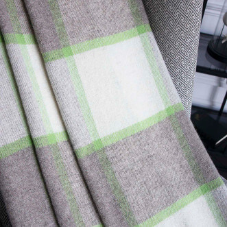 Шерстяной плед Avinamas Maya туя