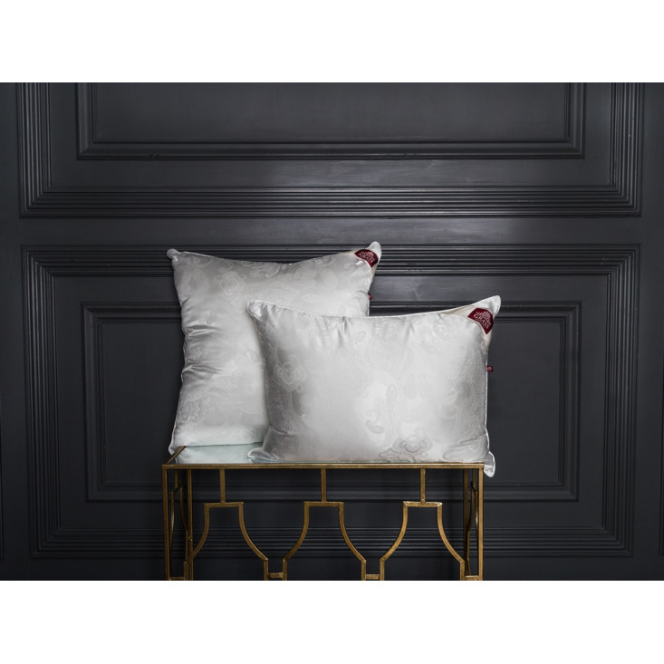 Подушка средняя 50х70 Soft Comfort