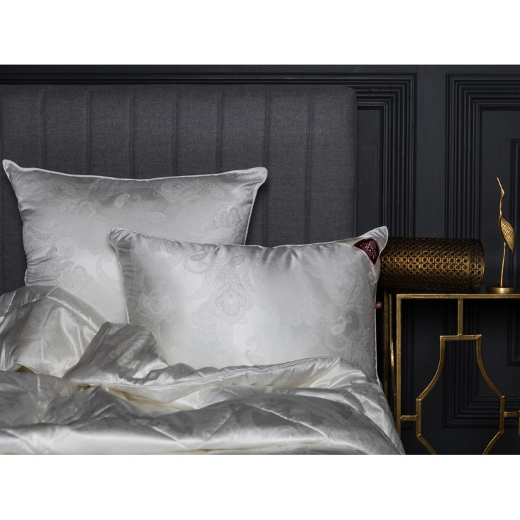 Подушка средняя 70х70 Soft Comfort