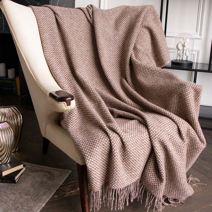 Шерстяной плед монгольские ягнята Litvilas Gerda шоколад