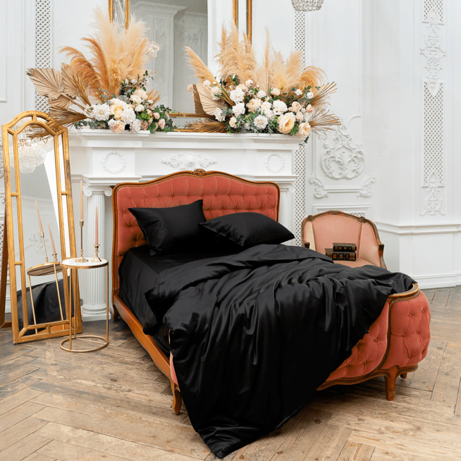 Постельное белье шелковое евро Diamond Black Grass German Grass