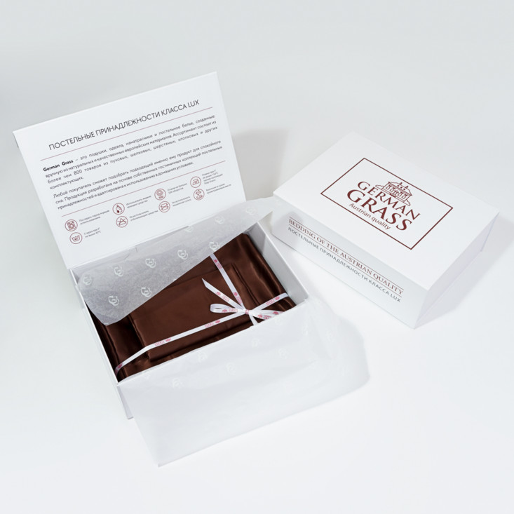 Наволочка шелковая 50х70 Chocolate Pie Grass German Grass