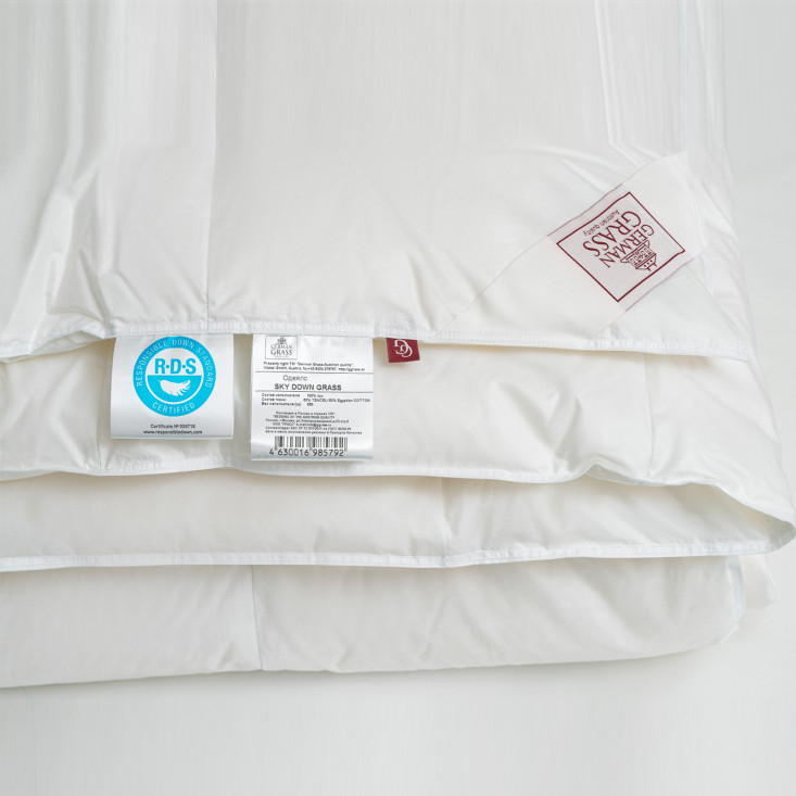 Одеяло 1/5 спальное 150х200 всесезонное Sky Down German Grass