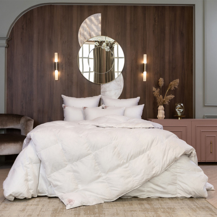 Подушка пуховая 70х70 Silver Down German Grass