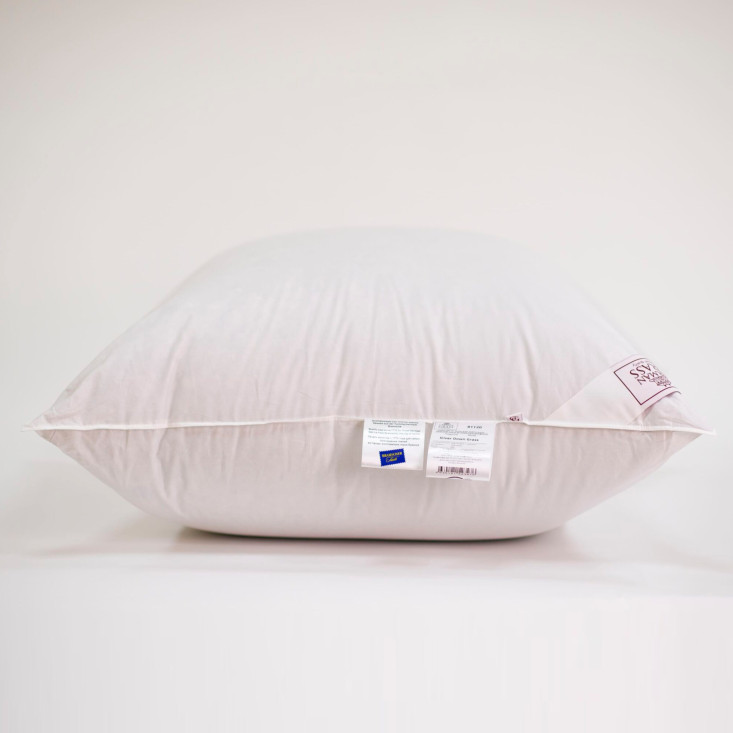 Подушка пуховая 70х70 Silver Down German Grass