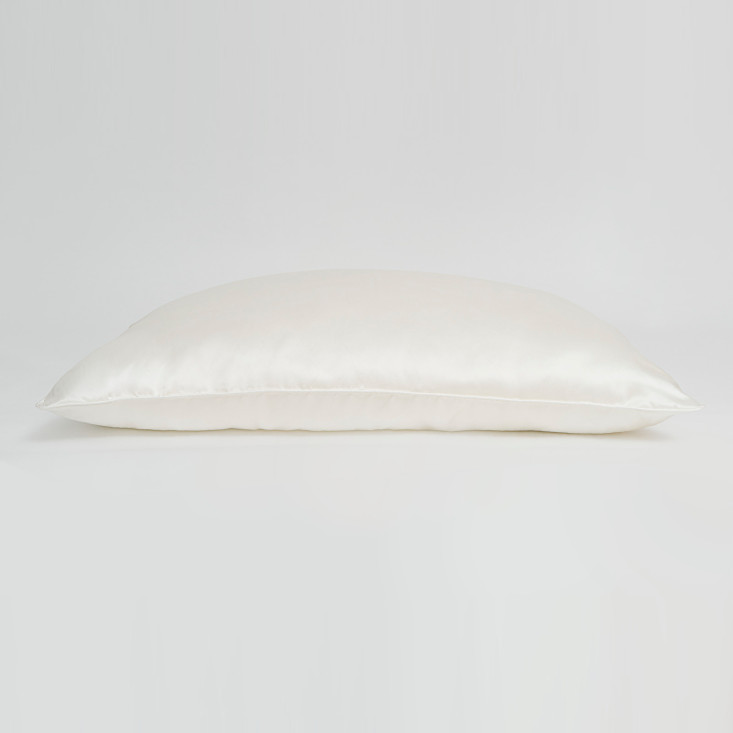 Подушка шелковая 50х70 German Grass Great Silk мягкая