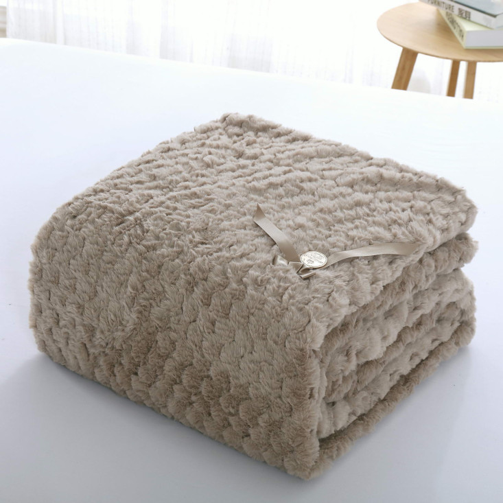 Плед искусственный мех Sofi De Marko Аврил беж