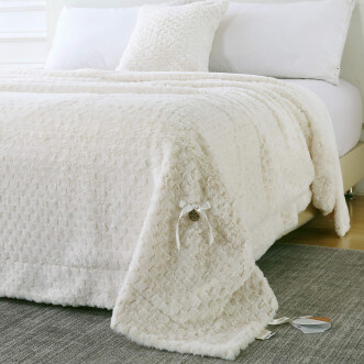 Плед искусственный мех Sofi De Marko Аврил молоко фото