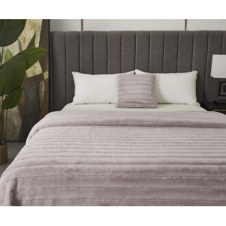 Плед искусственный мех Sofi De Marko Анабель лиловый - купить по низким ценам в Lux-Postel.com