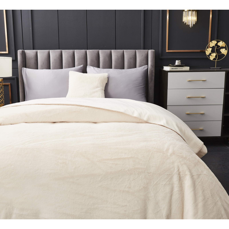 Плед искусственный мех Sofi De Marko Антуан молоко