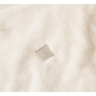 Плед искусственный мех Sofi De Marko Антуан молоко - купить по низким ценам в Lux-Postel.com