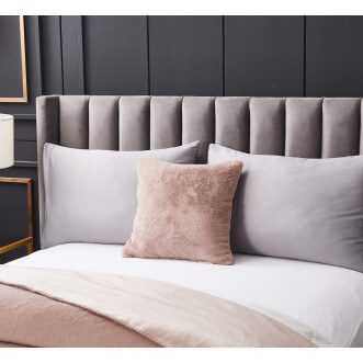 Плед искусственный мех Sofi De Marko Антуан пудра - купить по низким ценам в Lux-Postel.com