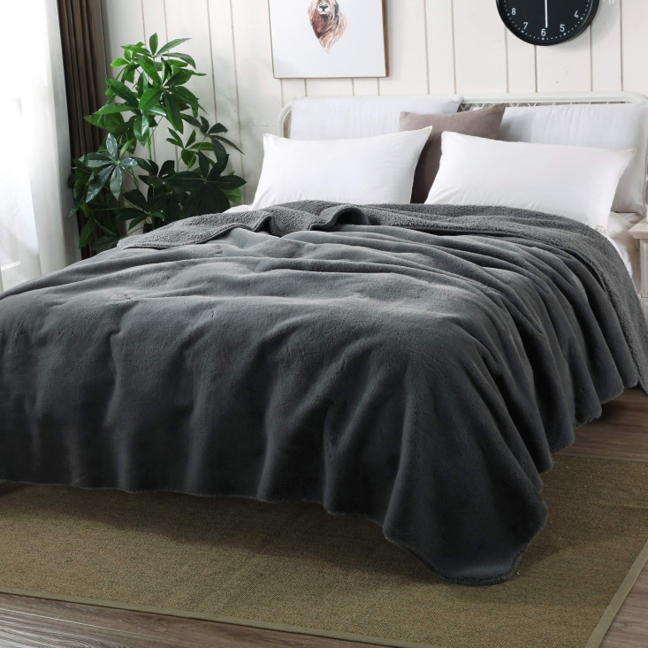 Плед искусственный мех Sofi De Marko Аурелия антрацит