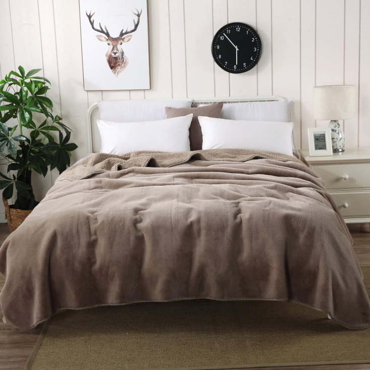 Плед искусственный мех Sofi De Marko Аурелия беж