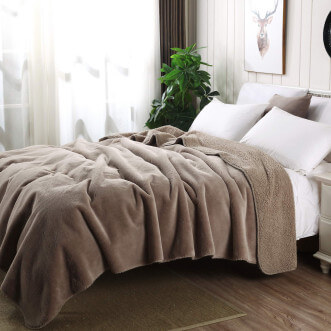 Плед искусственный мех Sofi De Marko Аурелия беж - купить по низким ценам в Lux-Postel.com