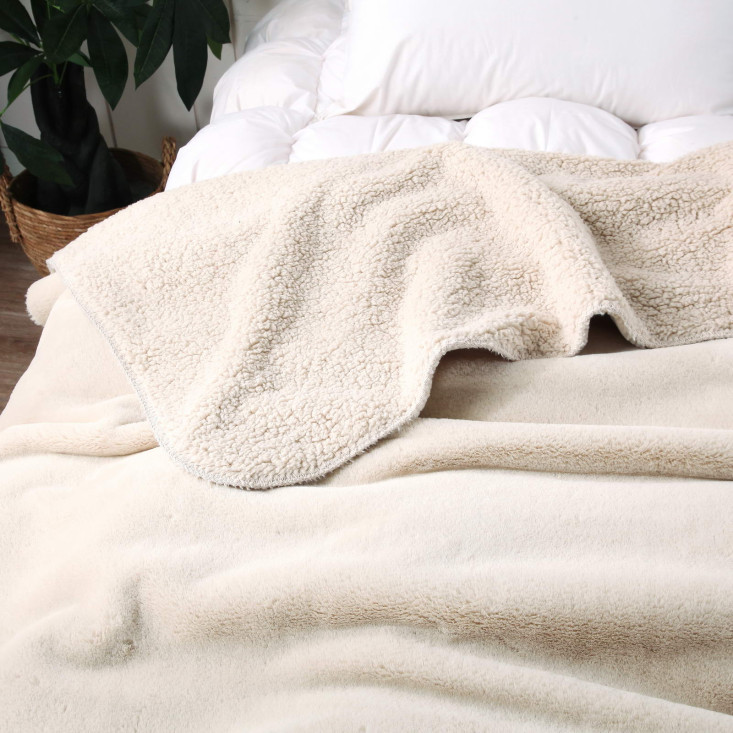 Плед искусственный мех Sofi De Marko Аурелия кремовый